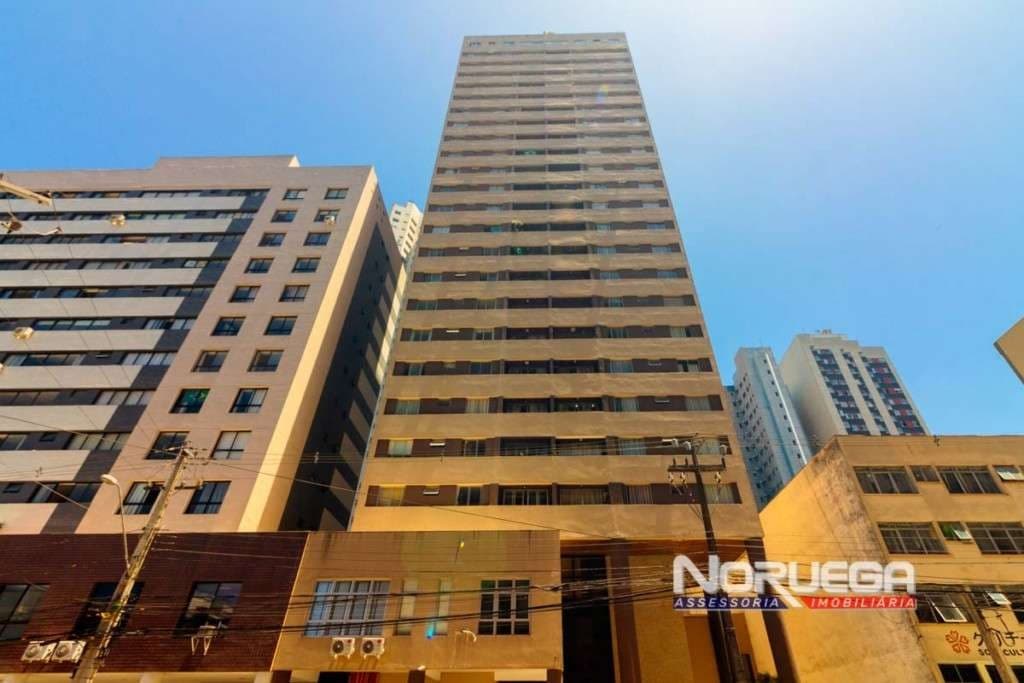 Apartamento à venda em Curitiba-PR, no Cristo Rei: 3 quartos, 1 suíte, sala, banheiro, 1 vaga, 88,54m². Venha conferir!